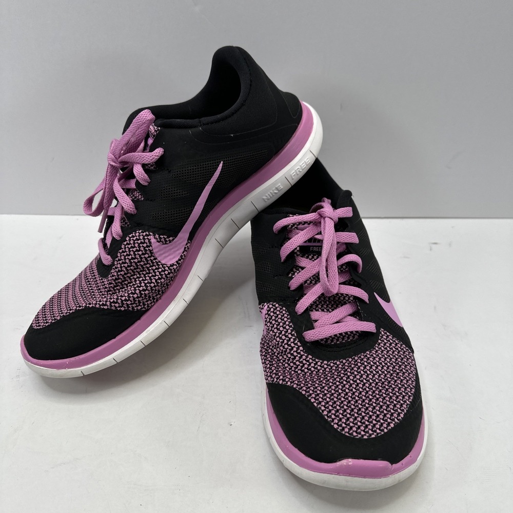 Nike Free 4.0 Sneaker Size 10M Women's Athletic Running Pre Owned Gym Core